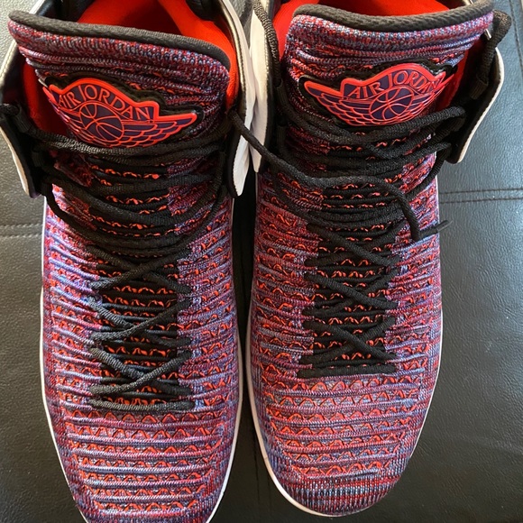 Air jordans main image 5